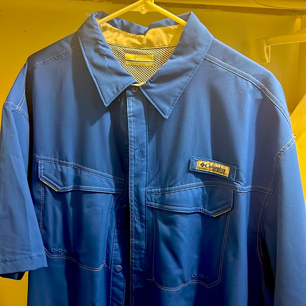 Columbia PFG shirt